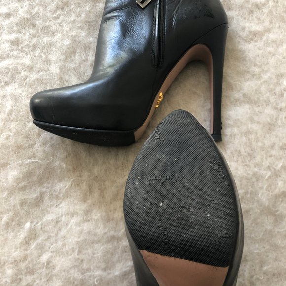 PRADA black leather platform booties- size 37.5 - Picture 6 of 6